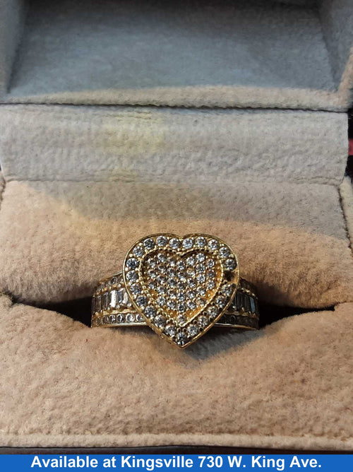 Women's Ring - Yellow Gold 10k (.417) 3.4 grams Size 8
