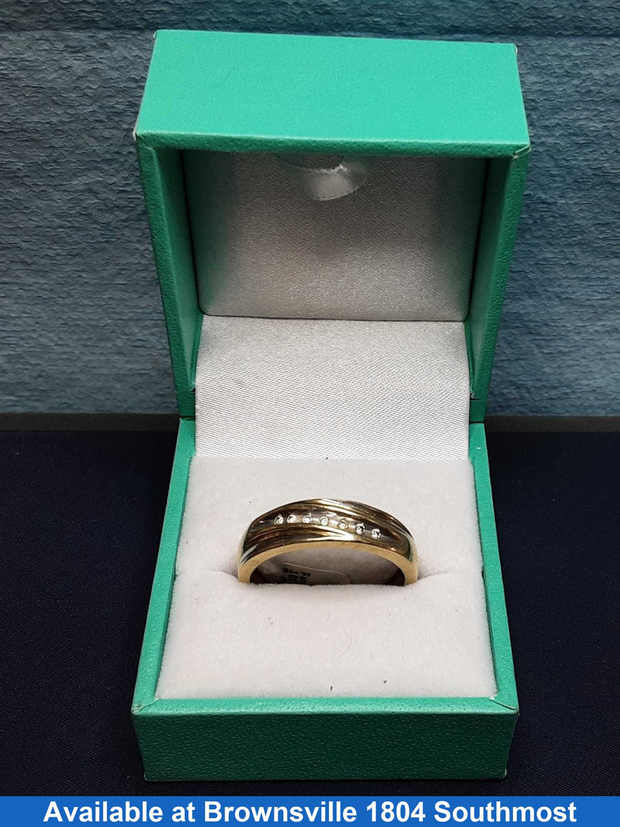 Ring - Wedding Band - Yellow Gold 10k (.417) 2.7 grams Size 10.5