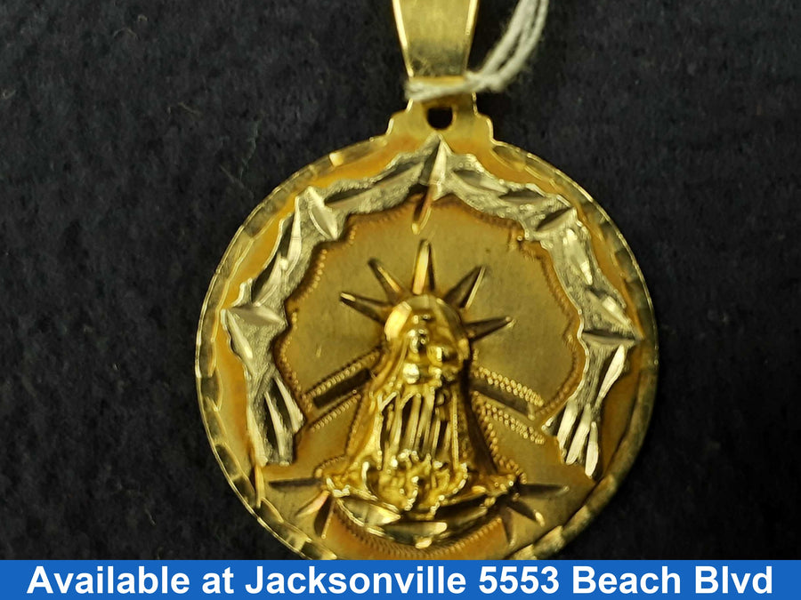 Religious Pendant - Yellow Gold 10k (.417) 5.7 grams