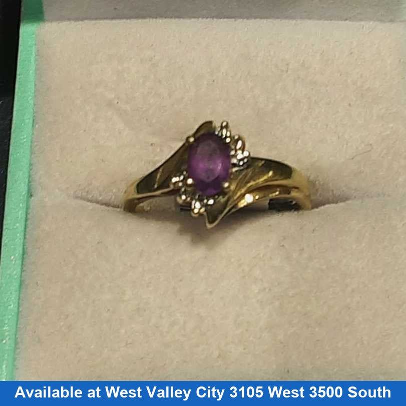 Women's Ring - Yellow Gold 10k (.417) 2 grams Size 20