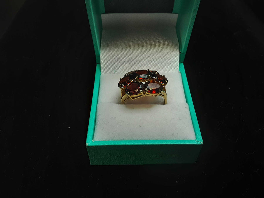 Women's Ring - Yellow Gold 10k (.417) 5 grams Size 8.5