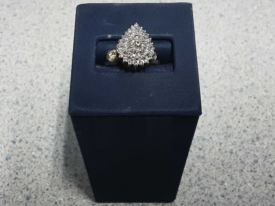 Women's Ring - Yellow Gold 10k (.417) 5 grams Size 5