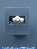 Women's Ring - Solitaire - White Gold 10k (.417) 4.8 grams Size 7.5