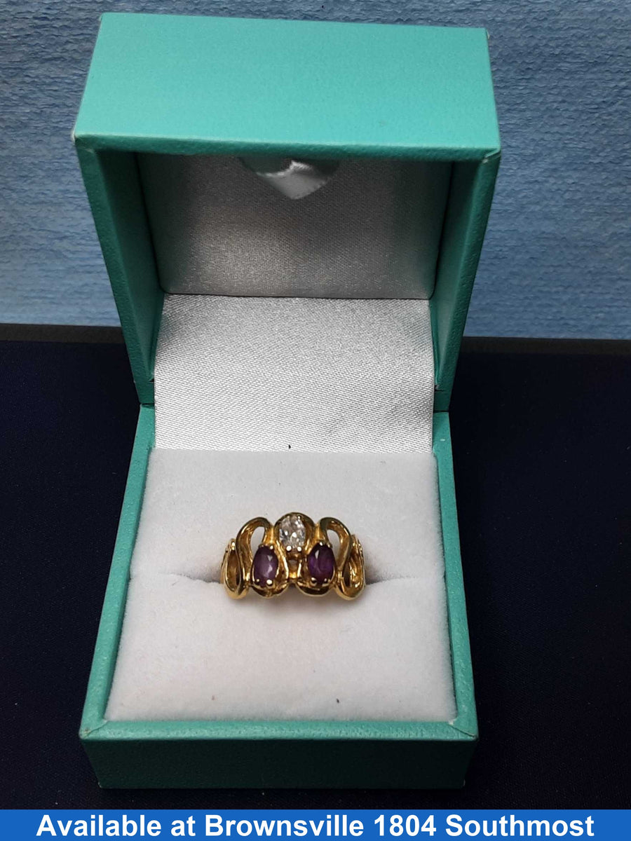 Women's Ring - Yellow Gold 14k (.585) 3.5 grams Size 7.5