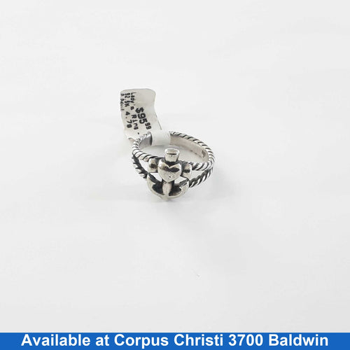Women's Ring - Silver 4.7 grams Size 4