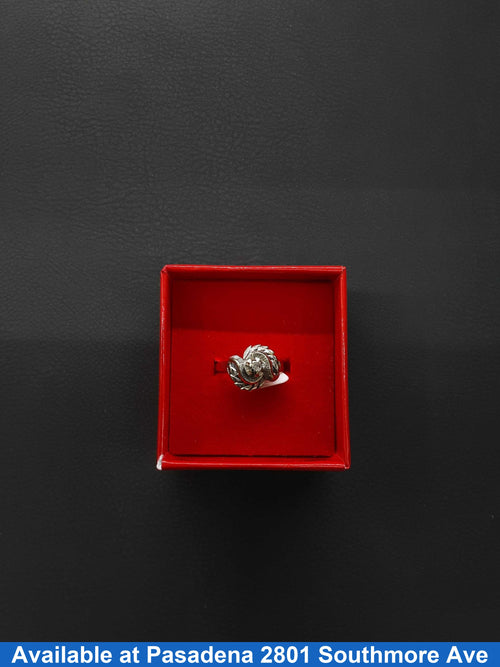 Women's Ring - White Gold 14k (.585) 3.4 grams Size 6