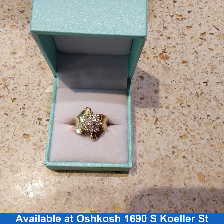 Women's Ring - Yellow Gold 10k (.417) 4.6 grams Size 7
