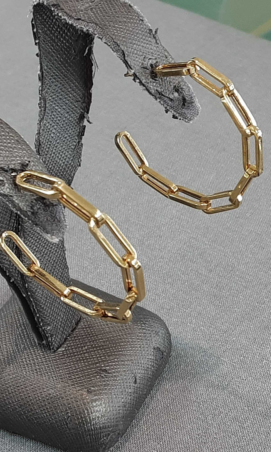Hoop Earrings - Yellow Gold 10k (.417) 2 grams