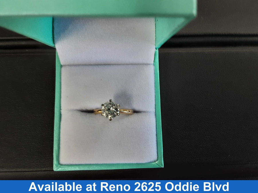 Women's Ring - Solitaire - Yellow Gold 14k (.585) 2.1 grams Size 4.5