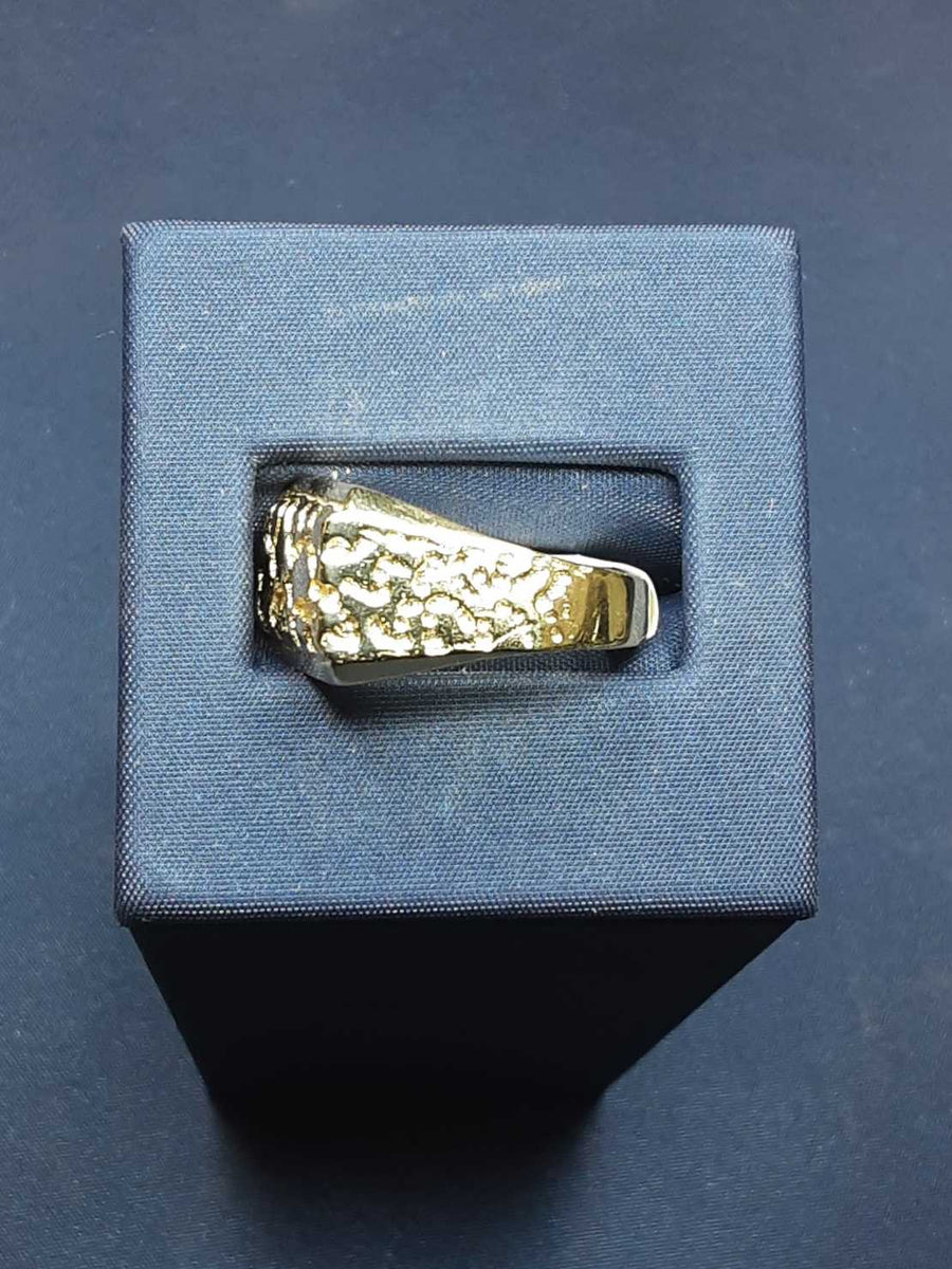 Men's Ring - Yellow Gold 10k (.417) 6 grams Size 8