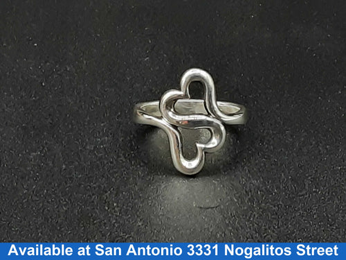 Women's Ring - Silver 5.8 grams Size 10