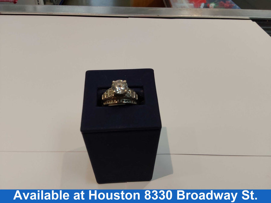 Women's Ring - Solitaire - White Gold 14k (.585) 6.5 grams Size 7