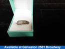 Women's Ring - Yellow Gold 14k (.585) 4.6 grams Size 7.5