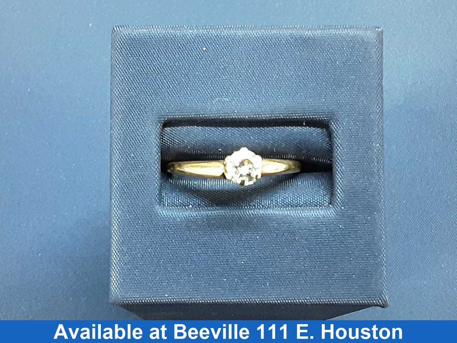 Women's Ring - Solitaire - Yellow Gold 14k (.585) 2.5 grams Size 9