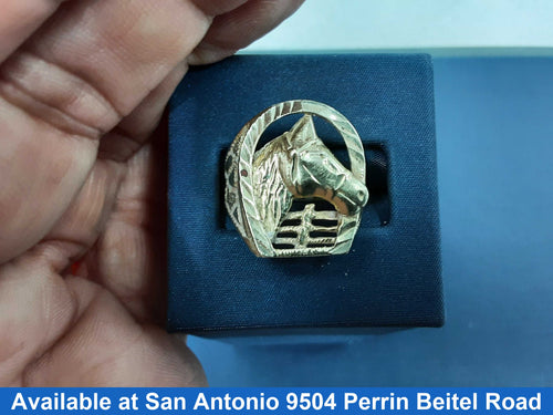 Men's Ring - Yellow Gold 10k (.417) 6.3 grams Size 8