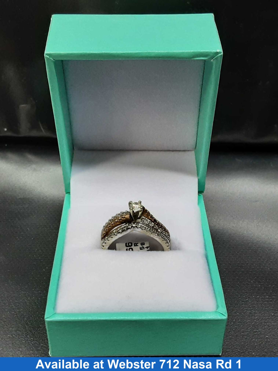 Women's Ring - White Gold 10k (.417) 4.5 grams Size 5.5