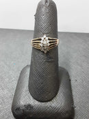Lady's Ring - Cluster Yellow Gold 14K (.585) 2.5 grams Size 20