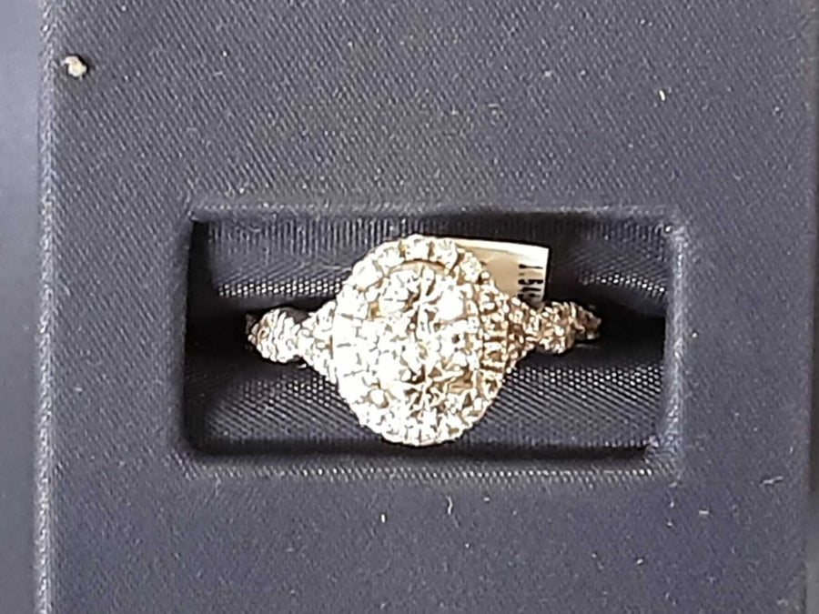 Women's Ring - White Gold 14k (.585) 3.8 grams Size 20