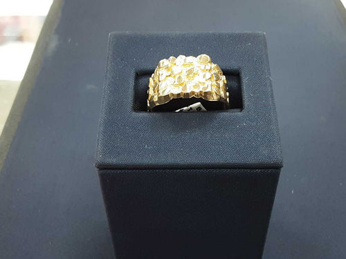 Women's Ring - Yellow Gold 10k (.417) 3.1 grams Size 7