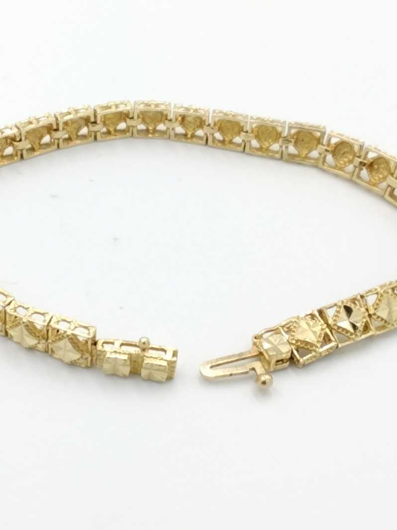 Tennis Bracelet - Yellow Gold 14k (.585) 11.9 grams 8 inch
