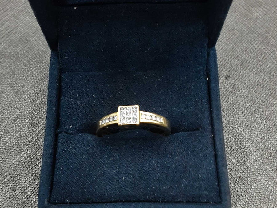 Ring - Engagement Set - Yellow Gold 10k (.417) 2.1 grams Size 8