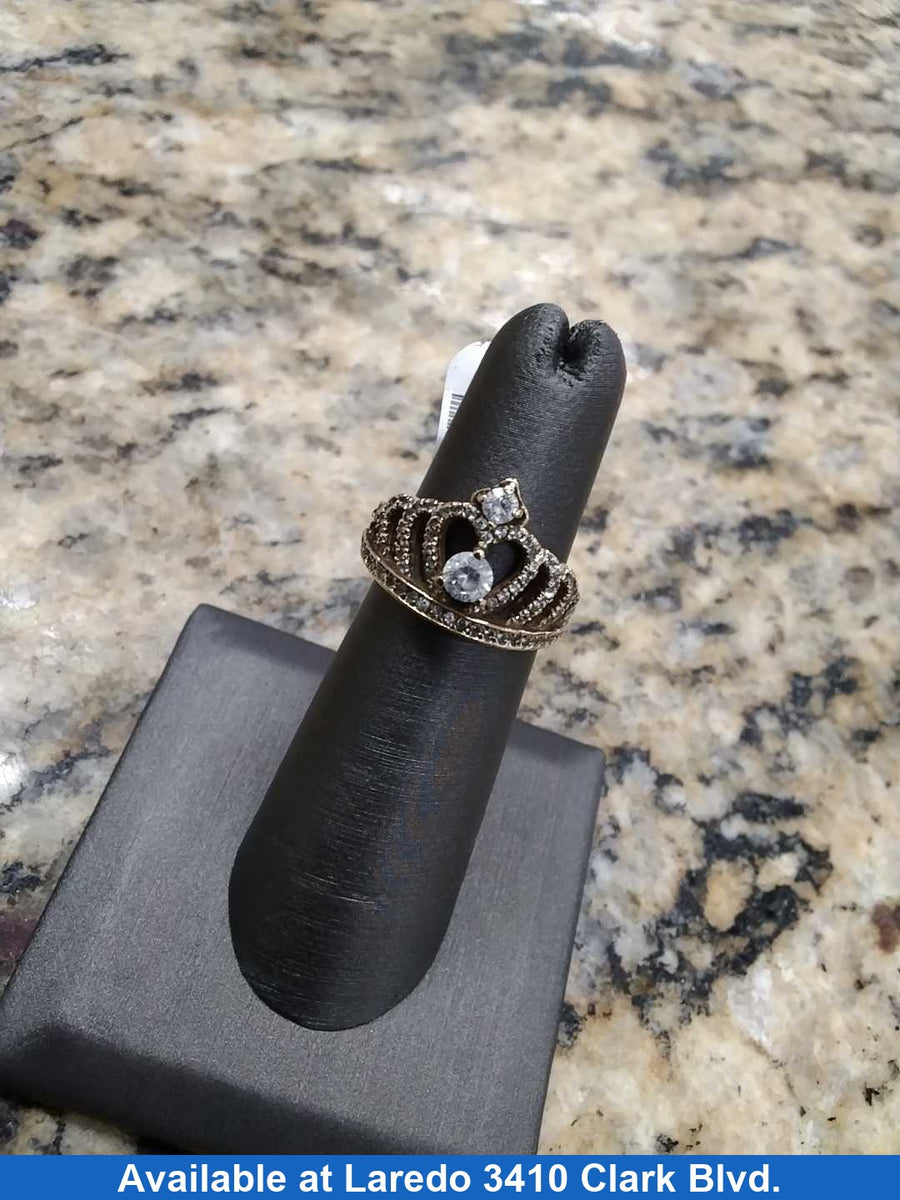 Women's Ring - Yellow Gold 10k (.417) 3.7 grams Size 6