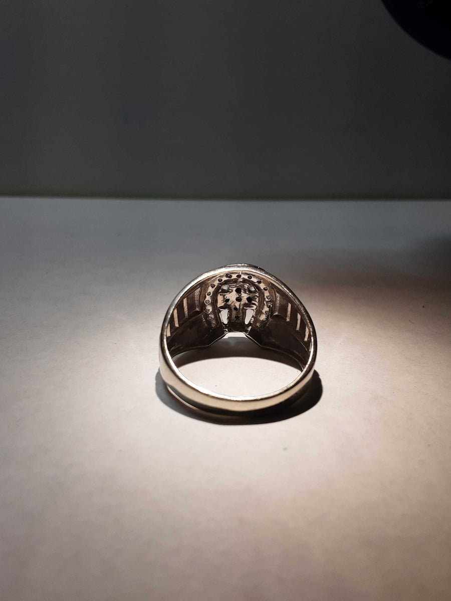 Women's Ring - White Gold 10k (.417) 4.4 grams Size 9.5
