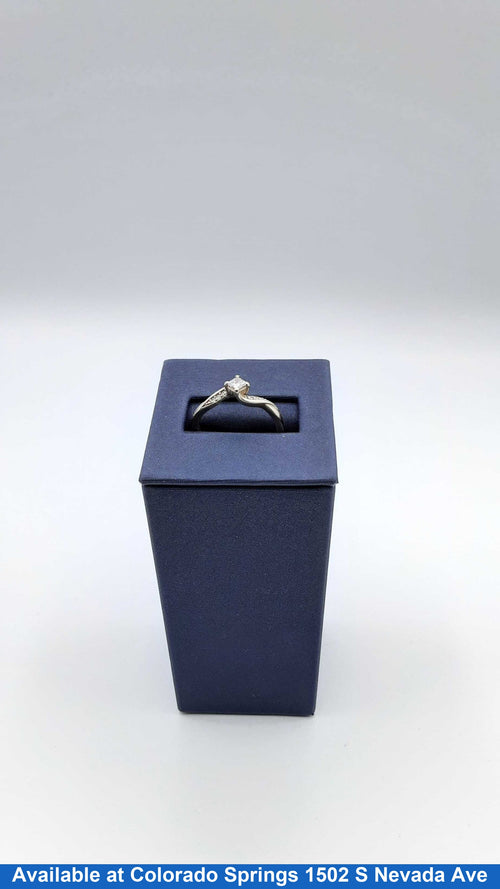 Ring - Wedding Band - White Gold 10k (.417) 2.1 grams Size 7