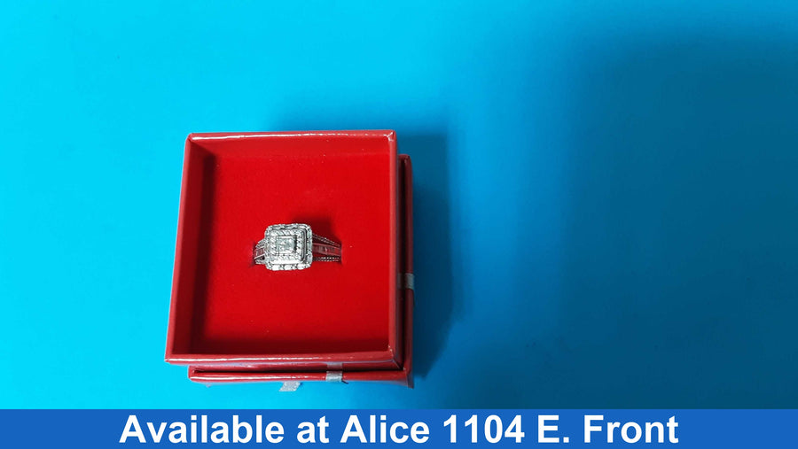 Ring - Wedding Set - White Gold 10k (.417) 2.6 grams Size 7.5