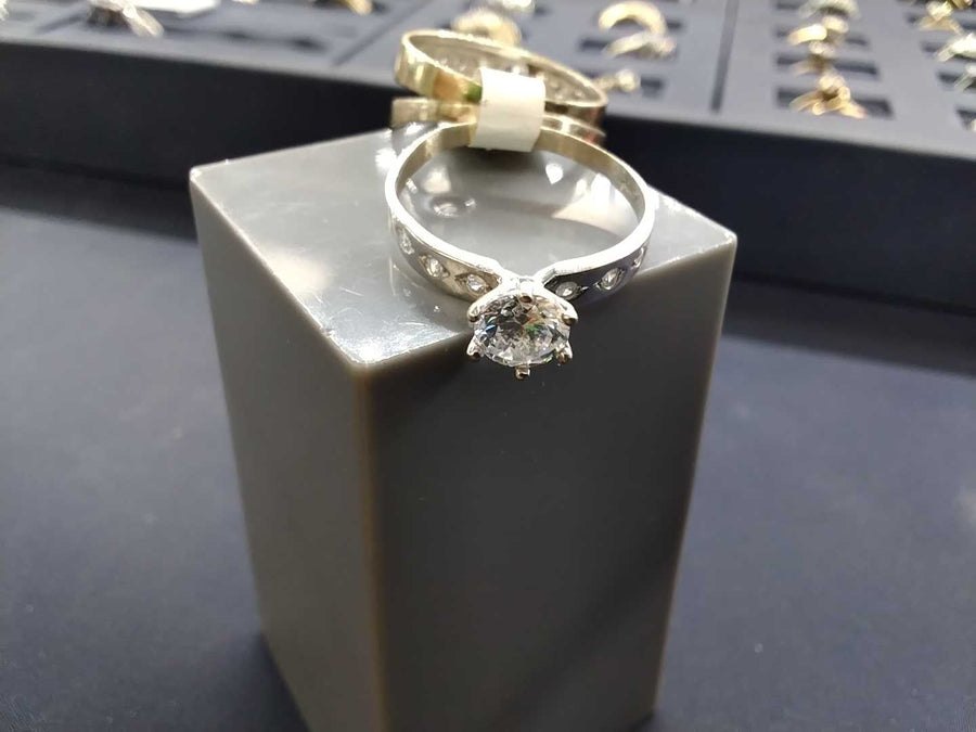 Ring - Wedding Set - White Gold 14k (.585) 6 grams Size 7