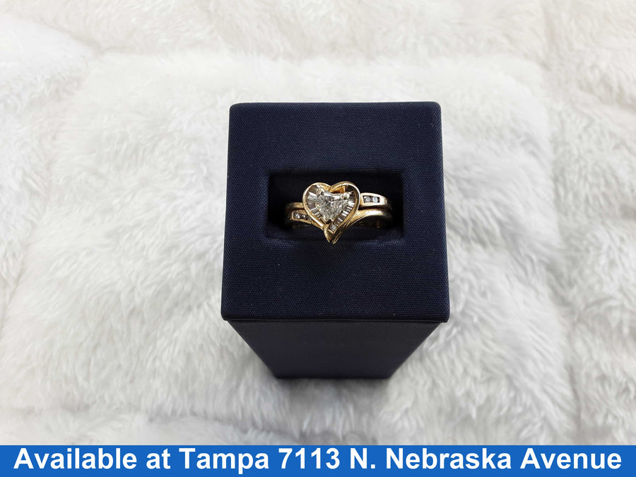 Women's Ring - Yellow Gold 14k (.585) 6.3 grams Size 7