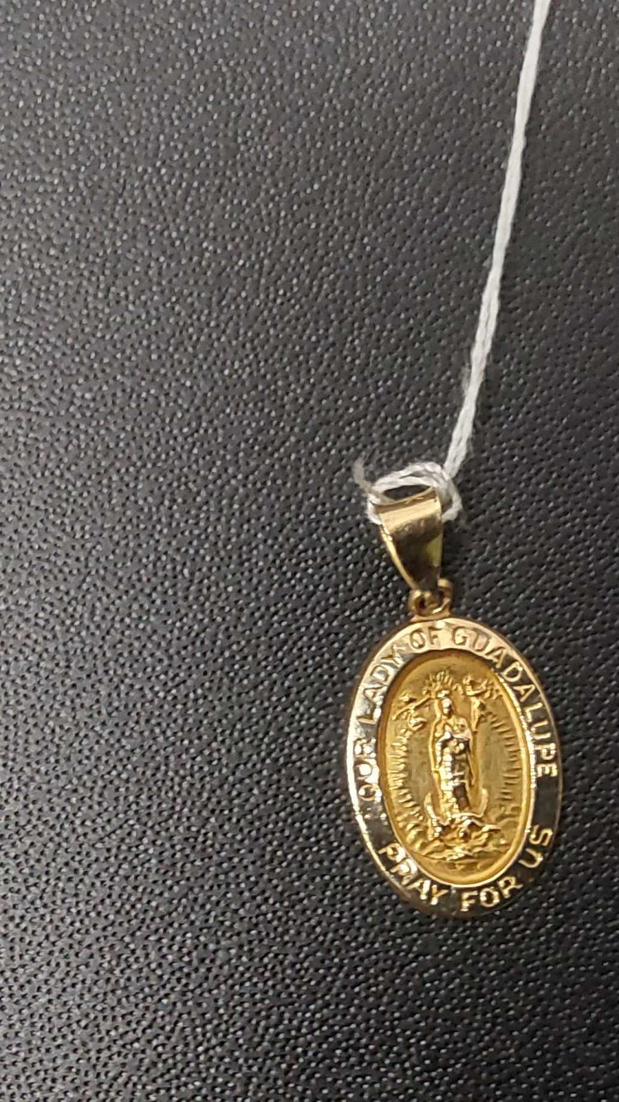 Religious Pendant - Yellow Gold 14k (.585) 1.2 grams