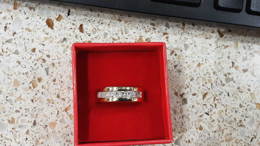 Ring - Wedding Band - Yellow Gold 14k (.585) 10.6 grams Size 7
