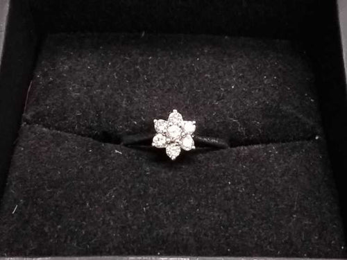 Women's Ring - White Gold 14k (.585) 2.2 grams Size 20