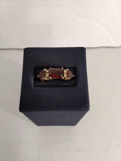Women's Ring - Yellow Gold 14k (.585) 3.4 grams Size 8
