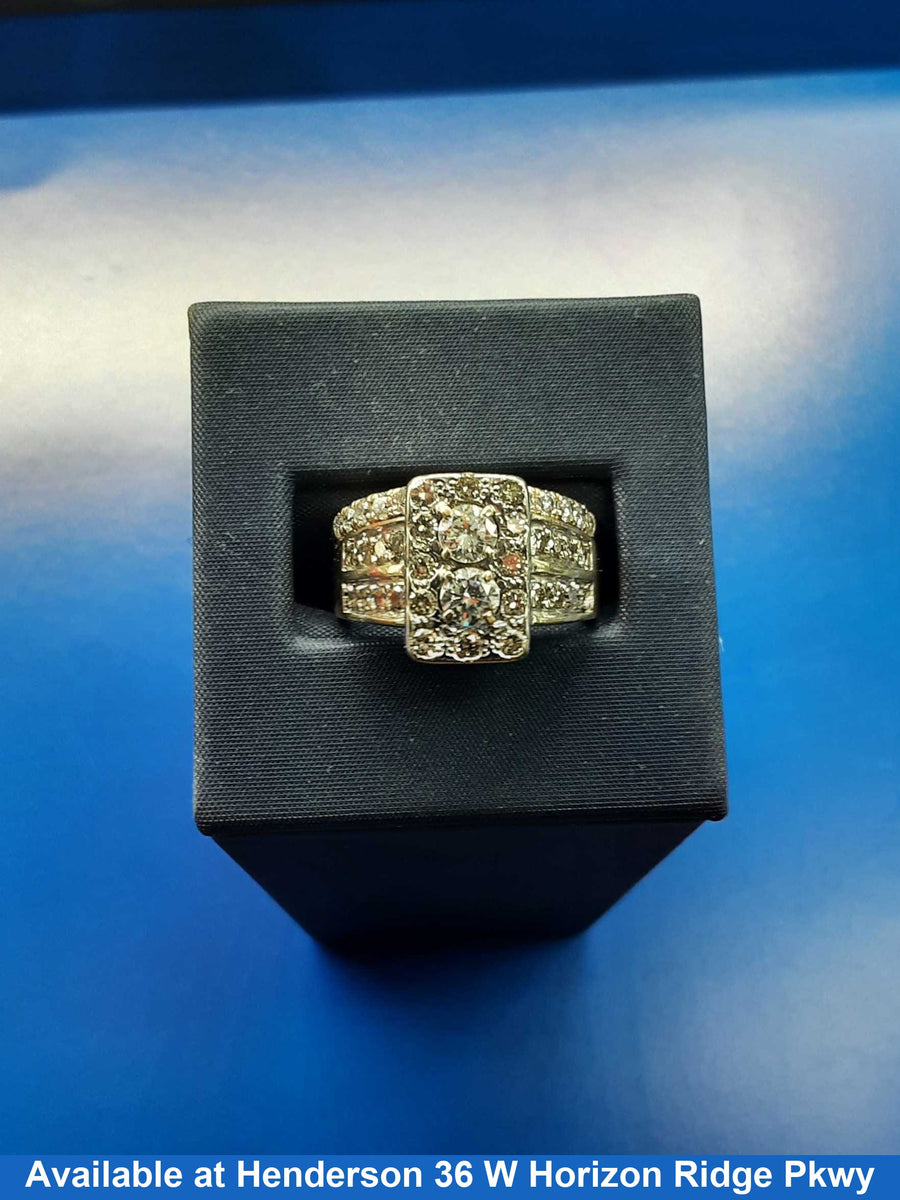 Women's Ring - Yellow Gold 14k (.585) 7.6 grams Size 7