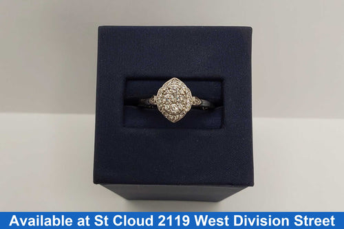 Women's Ring - Silver 3.49 grams Size 6.5