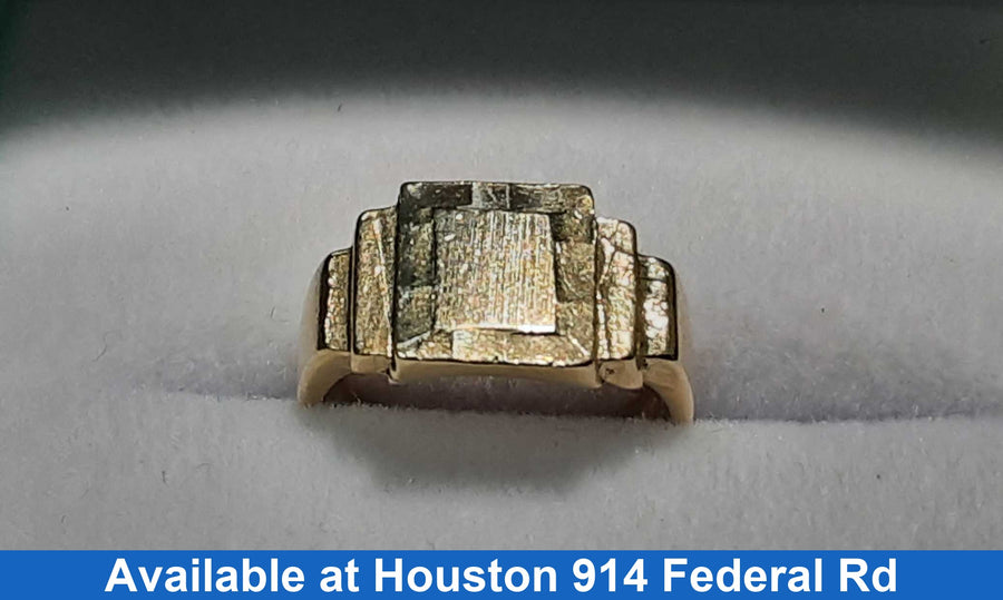 Men's Ring - Yellow Gold 10k (.417) 1.5 grams Size 1