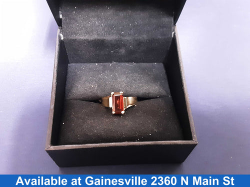 Women's Ring - Yellow Gold 10k (.417) 2.7 grams Size 5