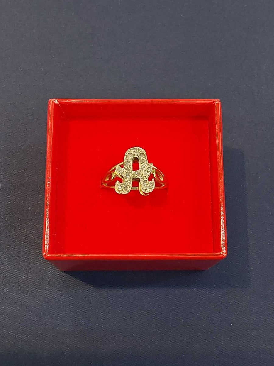 Women's Ring - Yellow Gold 10k (.417) 4 grams Size 8.5