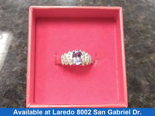 Women's Ring - Yellow Gold 10k (.417) 3.1 grams Size 8