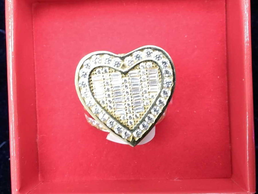 Women's Ring - Yellow Gold 10k (.417) 8.3 grams Size 7