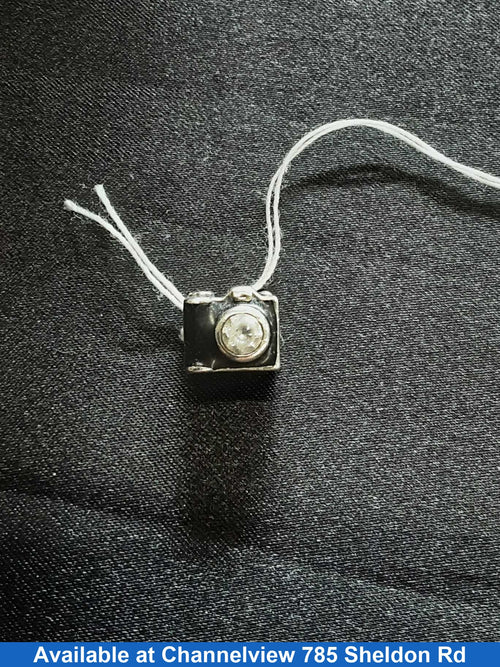 Symbol Pendant - Silver 3.9 grams