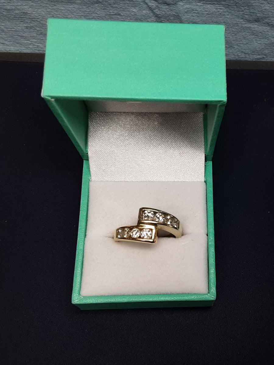 Women's Ring - Yellow Gold 14k (.585) 6.6 grams Size 8
