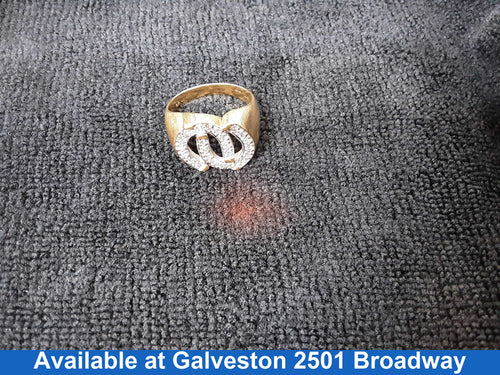 Men's Ring - Yellow Gold 14k (.585) 8.4 grams Size 10.5