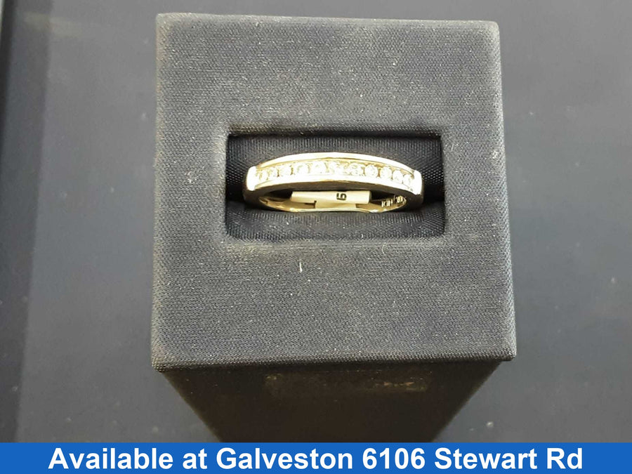 Women's Ring - White Gold 10k (.417) 2.5 grams Size 7