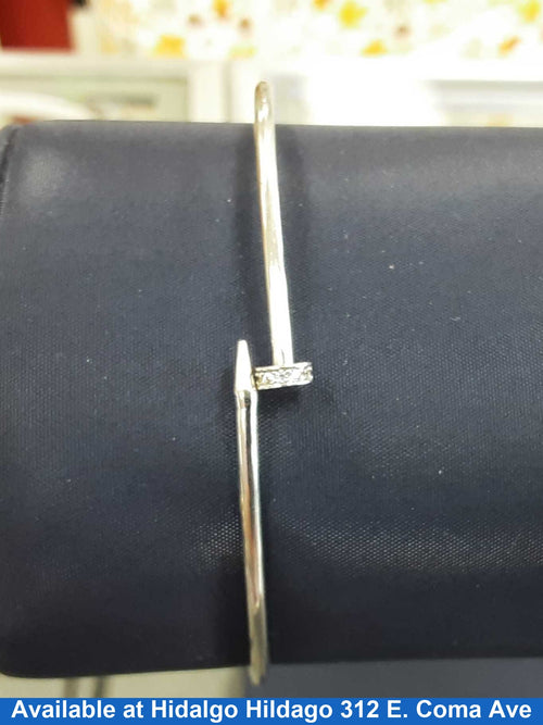 Bangle Bracelet - White Gold 10k (.417) 2.5 grams 7 inch