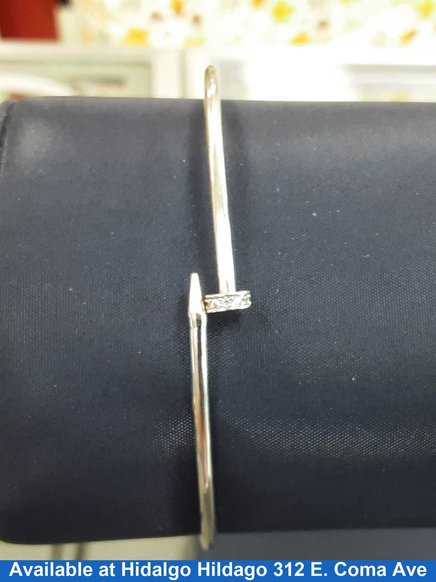 Bangle Bracelet - White Gold 10k (.417) 2.5 grams 7 inch