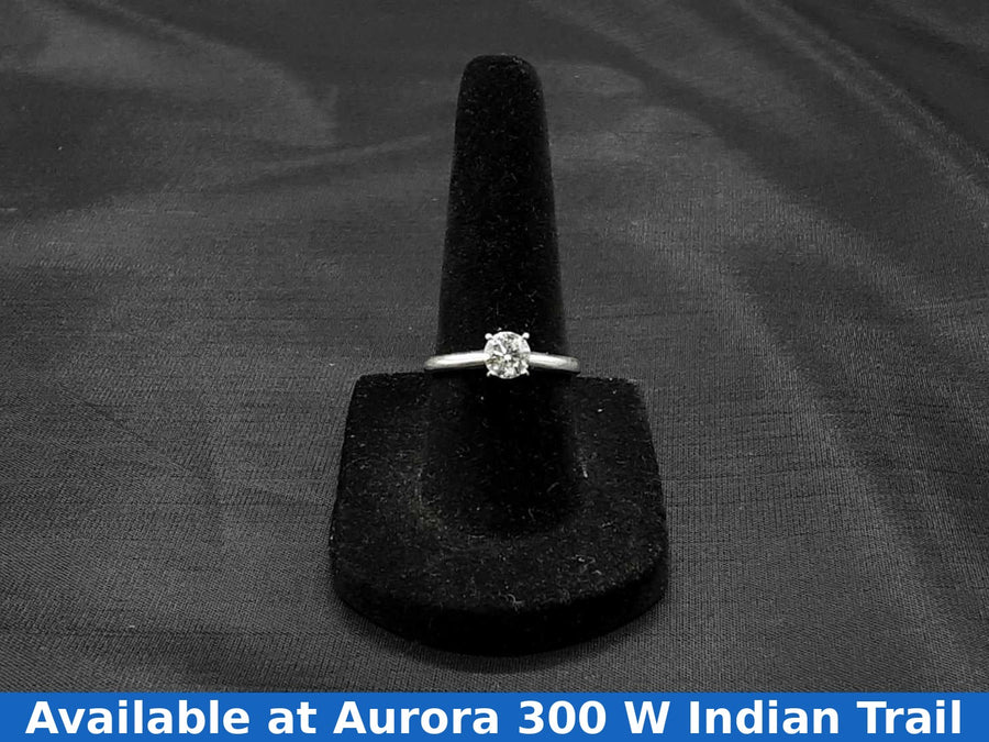 Women's Ring - Solitaire - White Gold 14k (.585) 2 grams Size 6.5