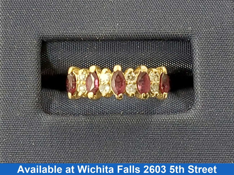Women's Ring - Yellow Gold 14k (.585) 2.5 Grams Size 6